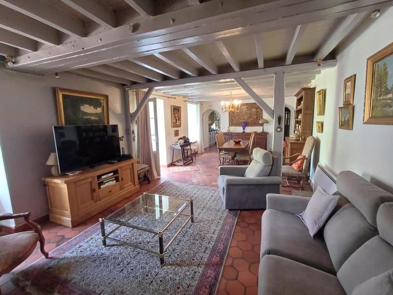 Maison - 165 m² - 6 pièces