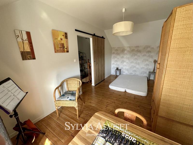 Maison - 93 m² - 4 pièces