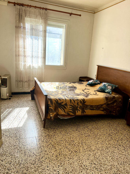 Maison - 250 m² - 5 pièces