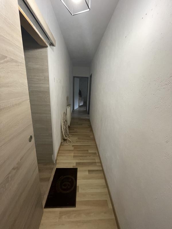 Maison traditionnelle - 108 m² - 6 pièces