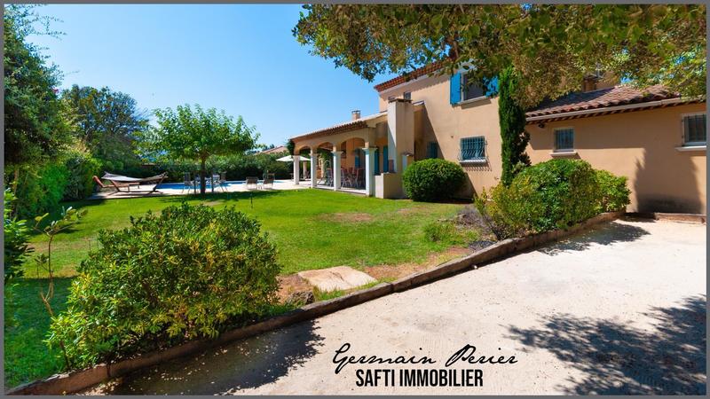 Villa - 143 m² - 6 pièces