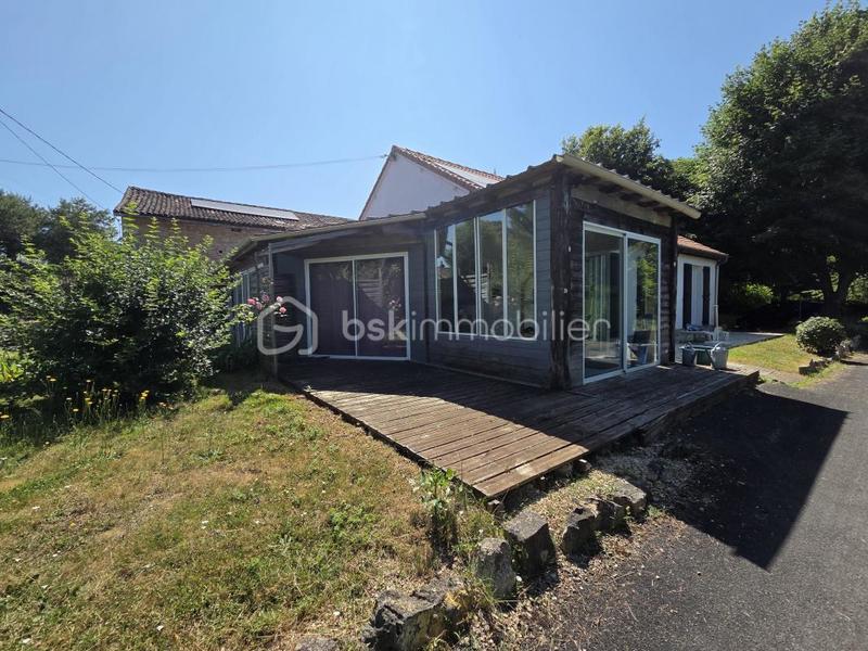 Maison traditionnelle - 87 m² - 3 pièces