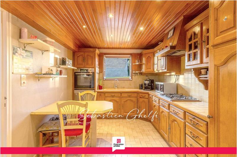 Maison - 97 m² - 5 pièces