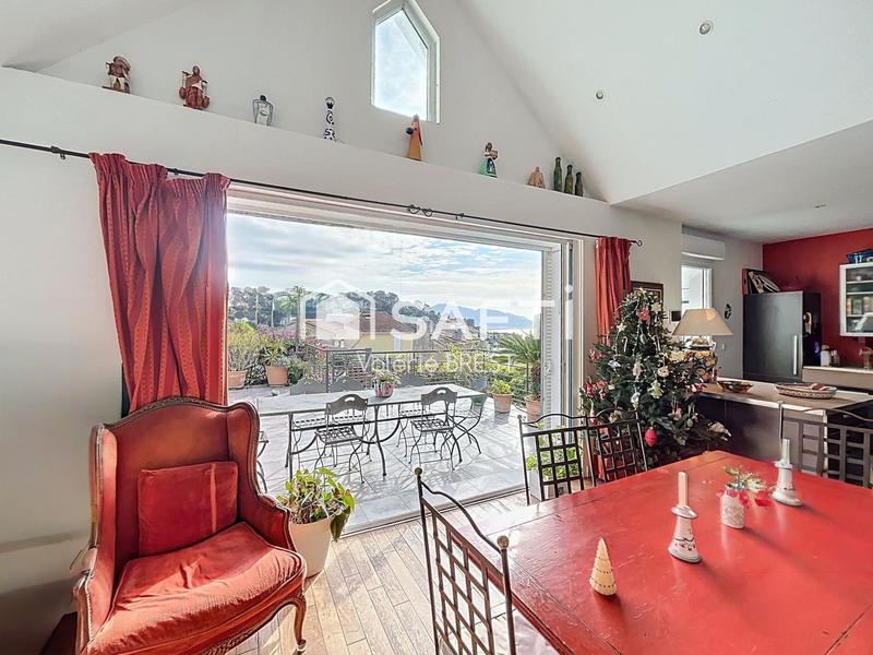 Maison - 165 m² - 7 pièces