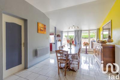 Maison - 122 m² - 5 pièces