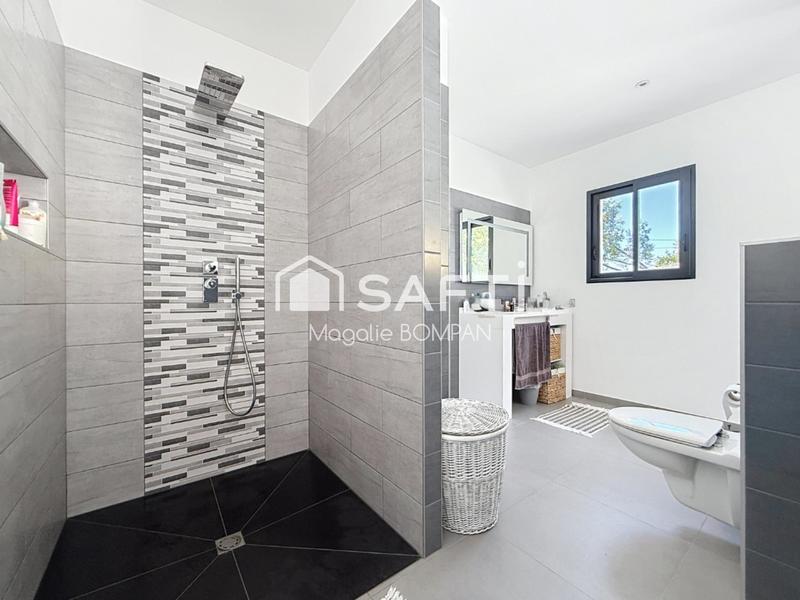 Maison - 151 m² - 5 pièces