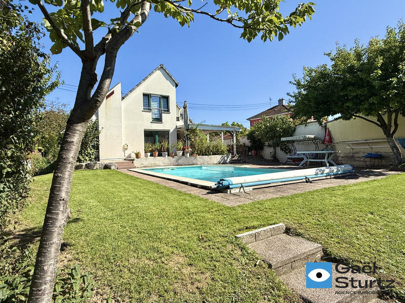 Maison contemporaine - 166 m² - 5 pièces