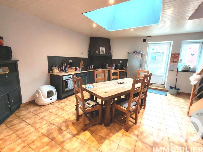 Maison - 163 m² - 10 pièces