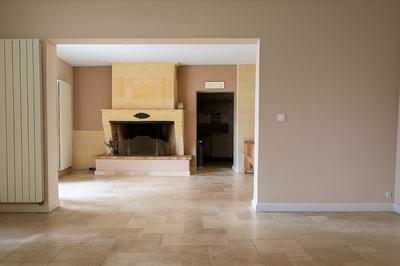 Maison - 261 m² - 11 pièces