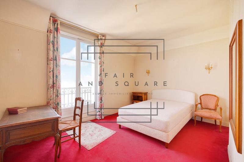 Appartement - 82 m² - 4 pièces