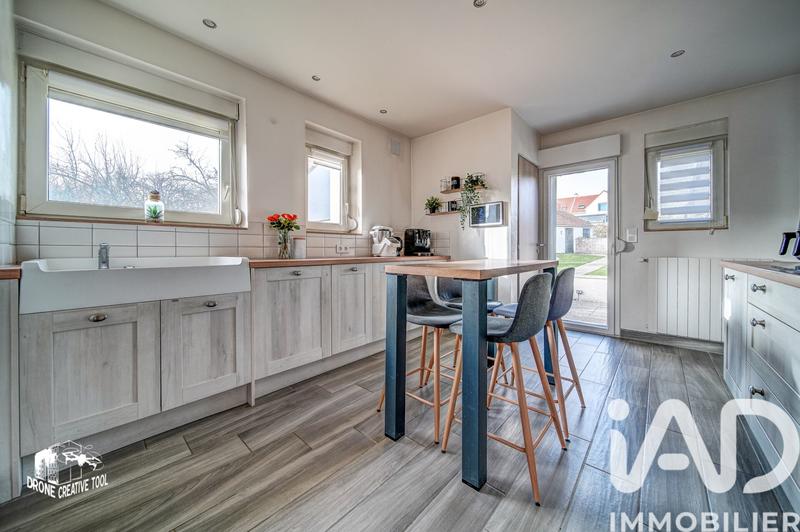 Maison - 110 m² - 5 pièces