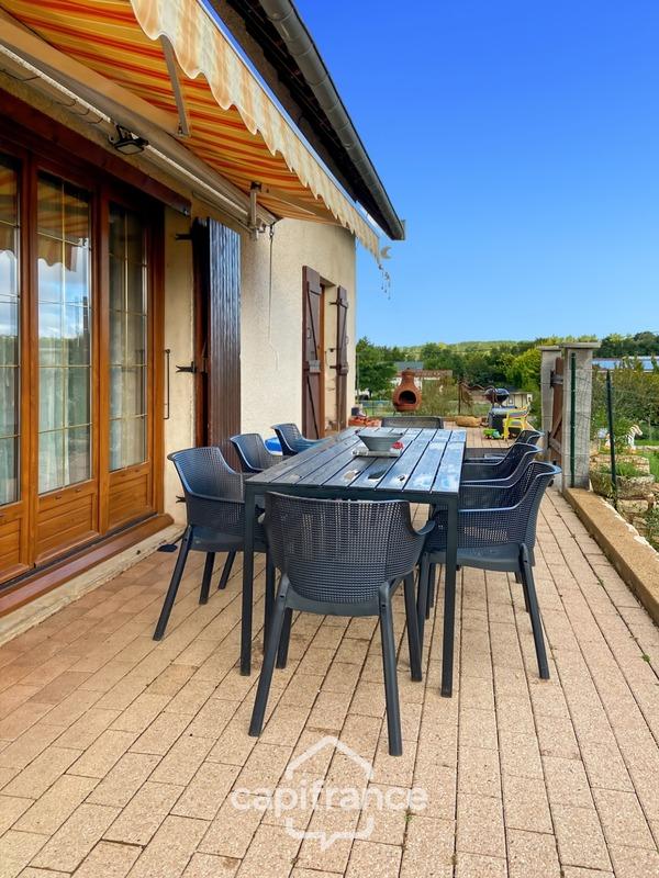 Maison - 186 m² - 9 pièces