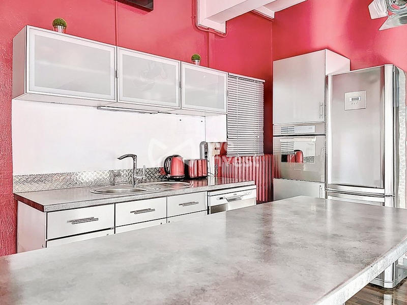 Villa - 198 m² - 7 pièces