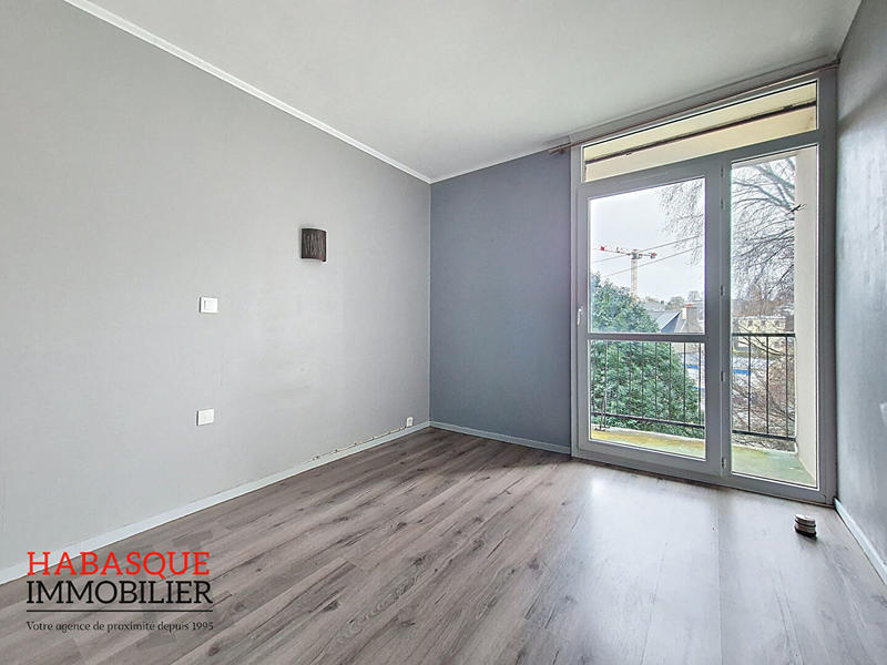 Appartement - 89 m² - 5 pièces