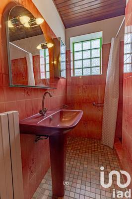 Maison - 183 m² - 9 pièces