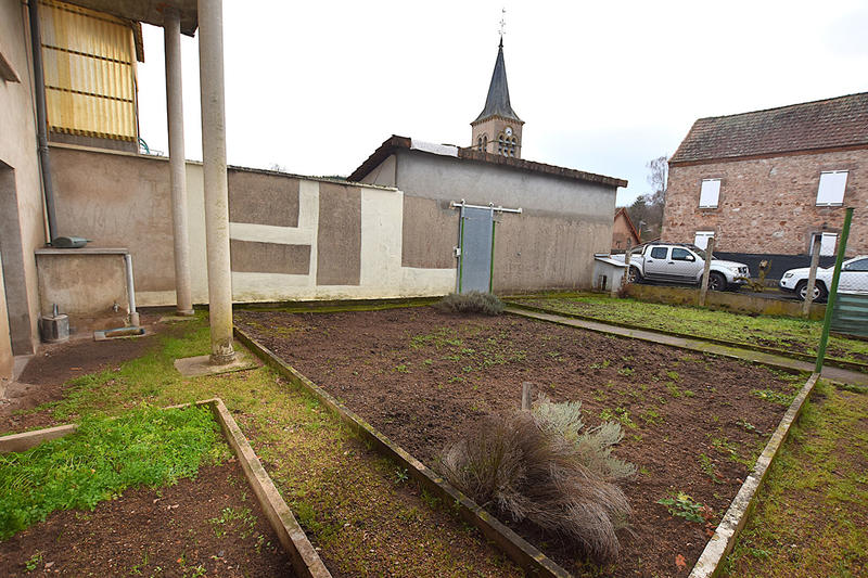 Maison - 64 m² - 5 pièces