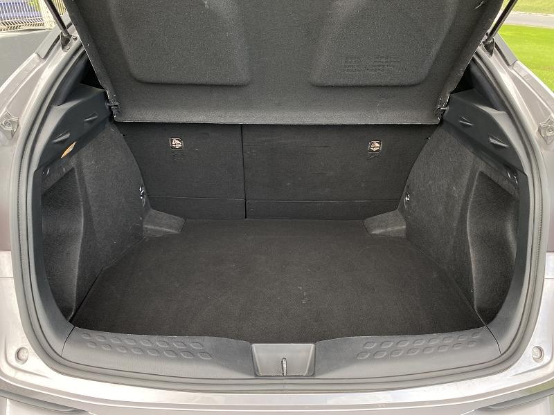 Toyota c-Hr 122h Edition 2wd E-Cvt Mc19