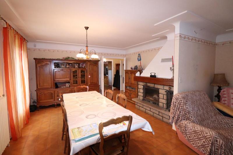 Maison - 161 m² - 5 pièces