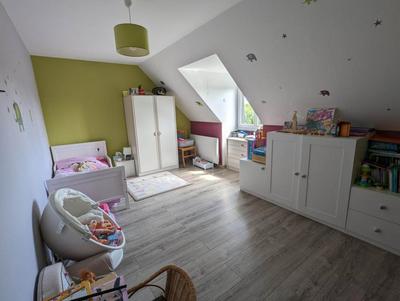 Pavillon - 130 m² - 8 pièces