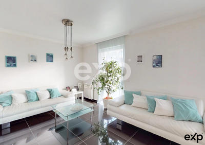 Maison - 110 m² - 6 pièces