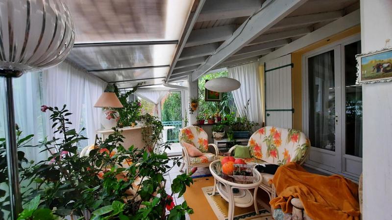 Maison - 254 m² - 10 pièces