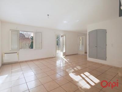 Maison - 109 m² - 4 pièces