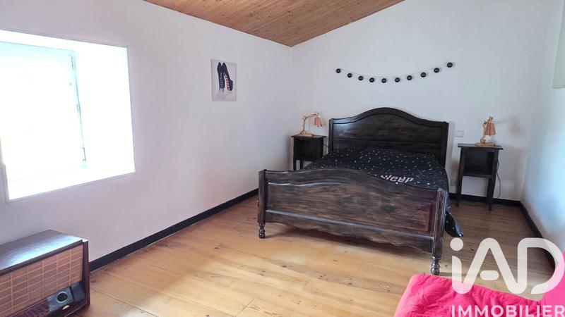 Maison - 200 m² - 6 pièces