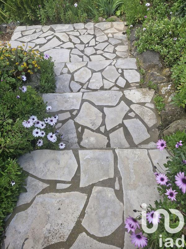 Maison - 187 m² - 5 pièces