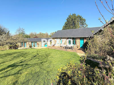 Maison - 289 m² - 6 pièces