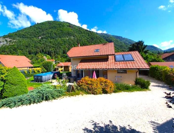 Maison - 130 m² - 5 pièces