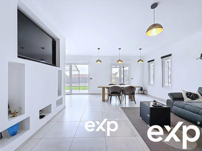 Maison - 151 m² - 6 pièces