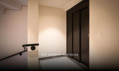 Appartement - 80 m² - 3 pièces