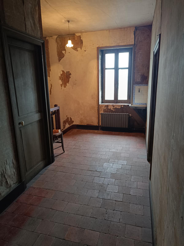 Maison - 210 m² - 7 pièces