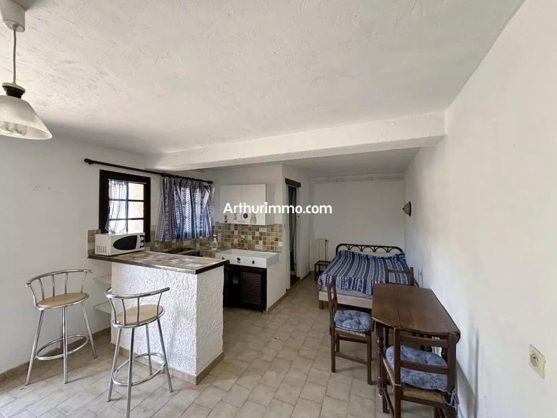 Maison - 290 m² - 12 pièces