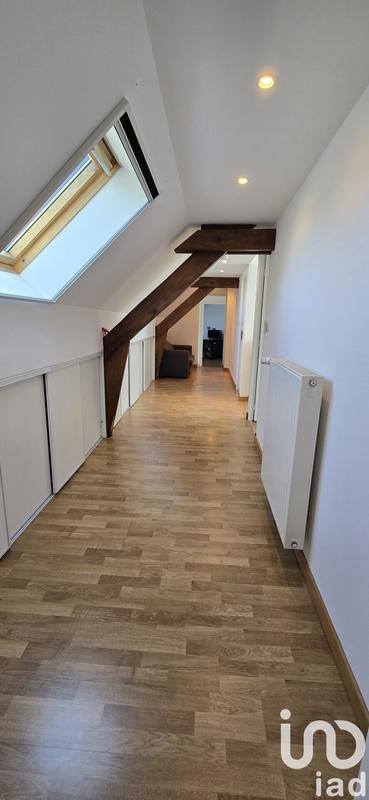Maison - 208 m² - 7 pièces