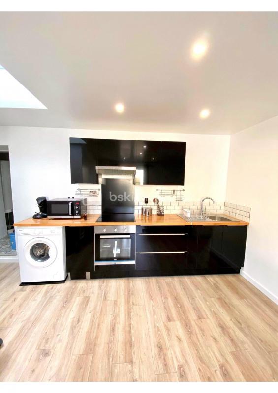 Immeuble - 256 m² - 11 pièces