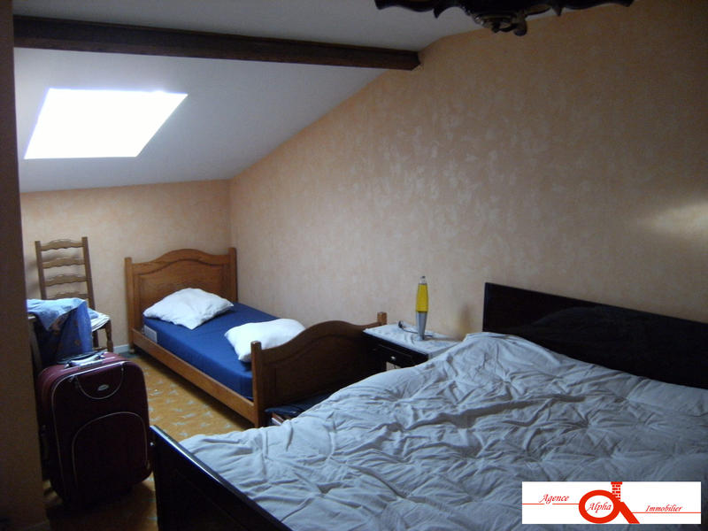 Maison - 190 m² - 7 pièces