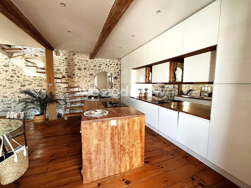 Maison - 139 m² - 5 pièces