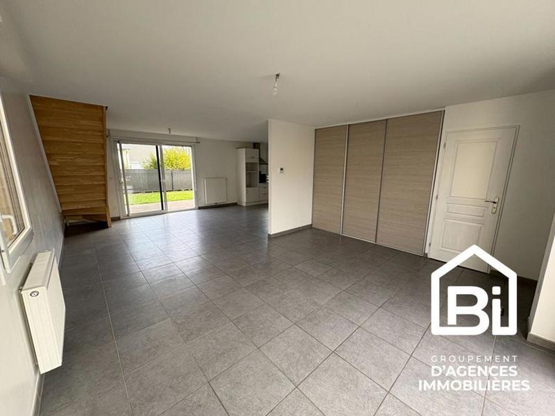 Maison - 98 m² - 5 pièces