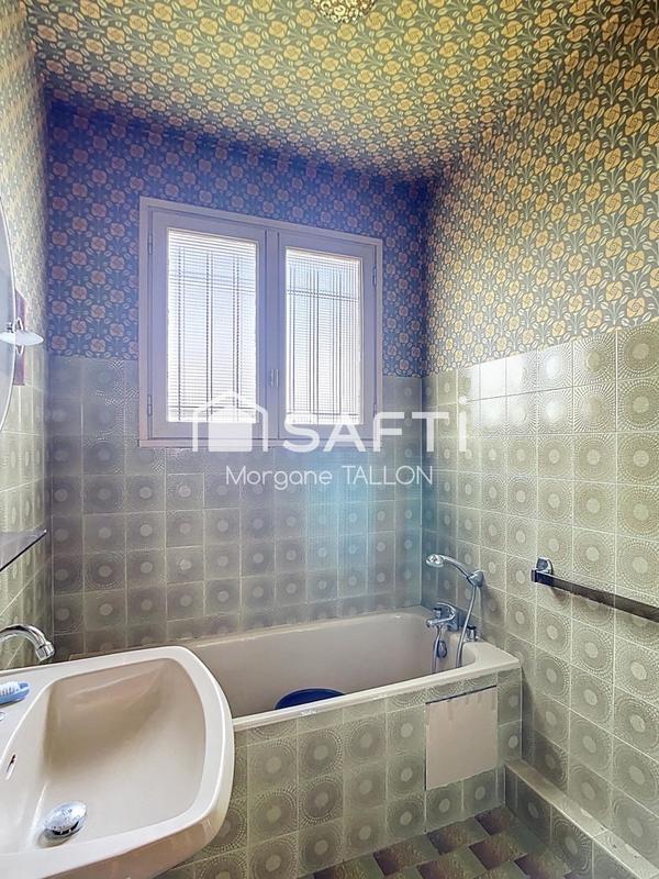 Maison - 94 m² - 5 pièces