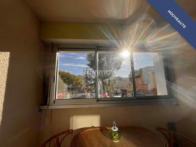 Studio - 24 m² - 1 pièce