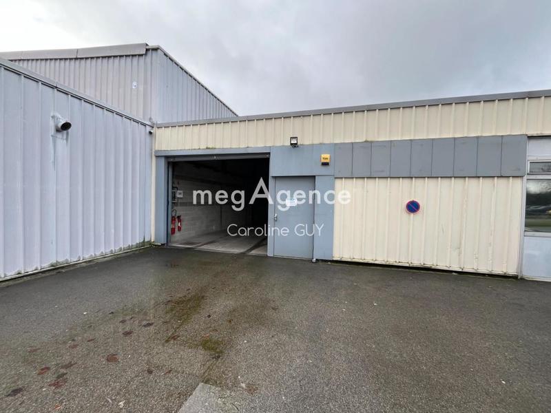 Local commercial - 600 m² - 2 pièces