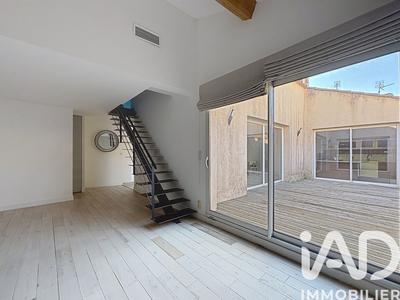 Maison - 200 m² - 4 pièces