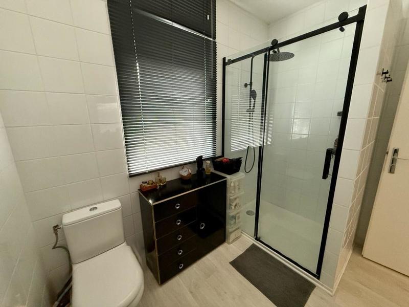 Maison - 185 m² - 6 pièces