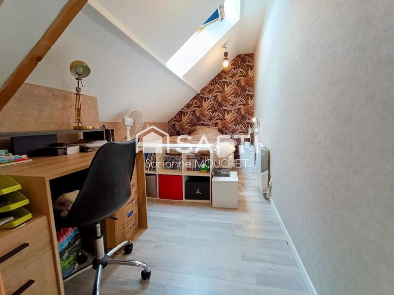 Maison - 140 m² - 6 pièces