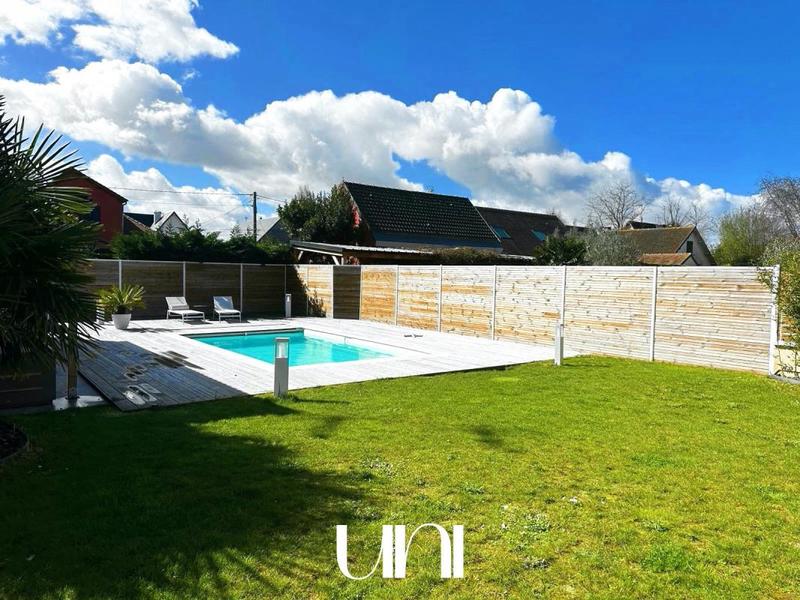 Maison - 180 m² - 6 pièces