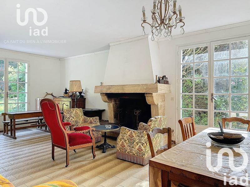 Maison - 171 m² - 7 pièces