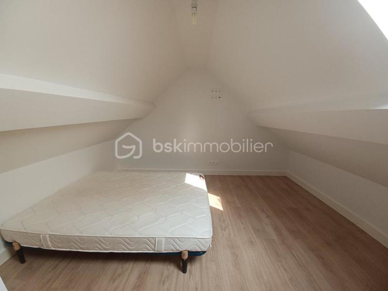 Maison - 96 m² - 5 pièces