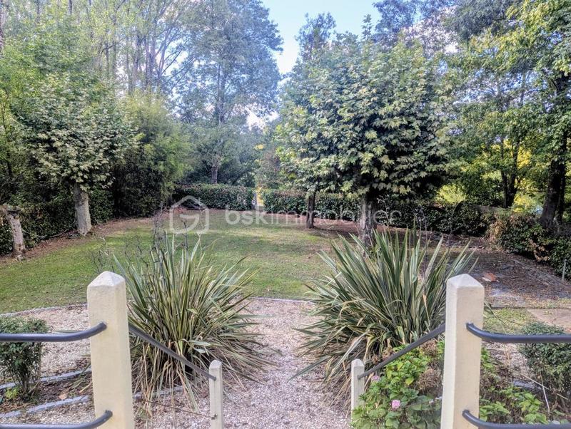 Maison en pierre - 98 m² - 5 pièces