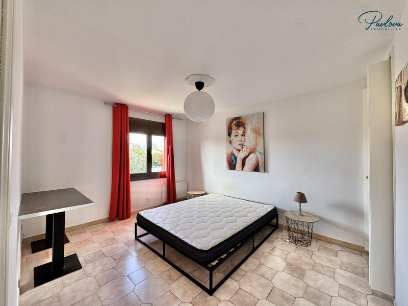 Appartement - 93 m² - 4 pièces